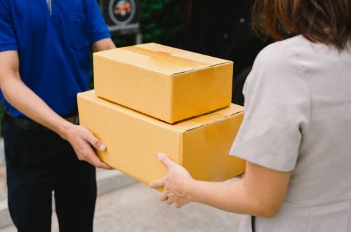 Same day courier and package delivery in Dundee FL